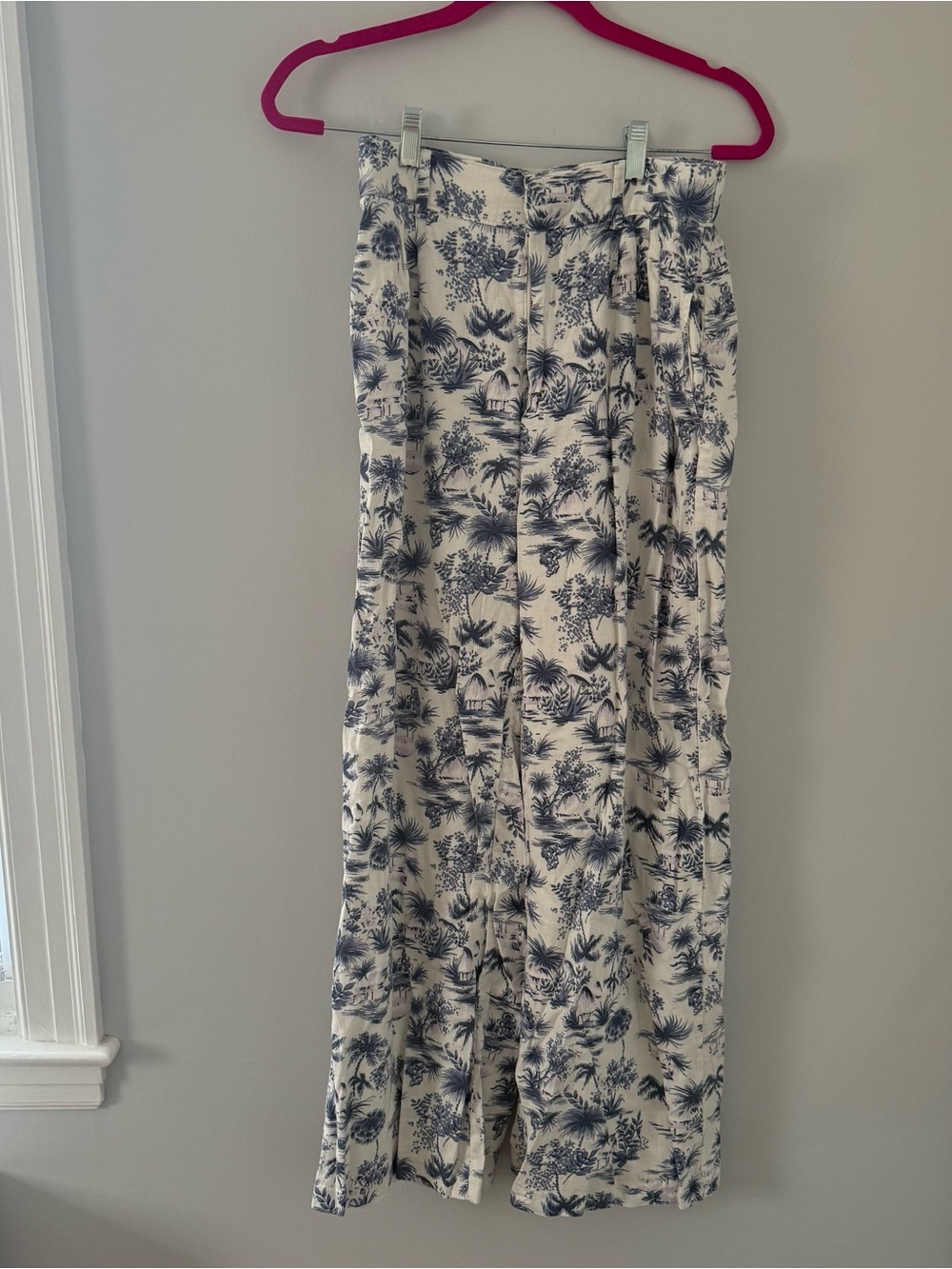 Abercrombie & Fitch Cream Wide-Leg Pants with Blue Toile Print